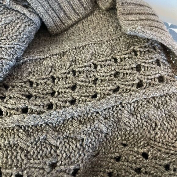 Vince wool blend sweater - Picture 7 of 10